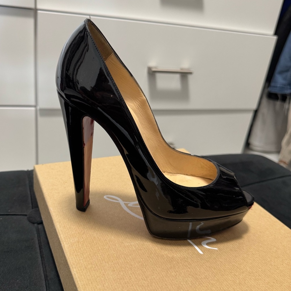 Cristian louboutin